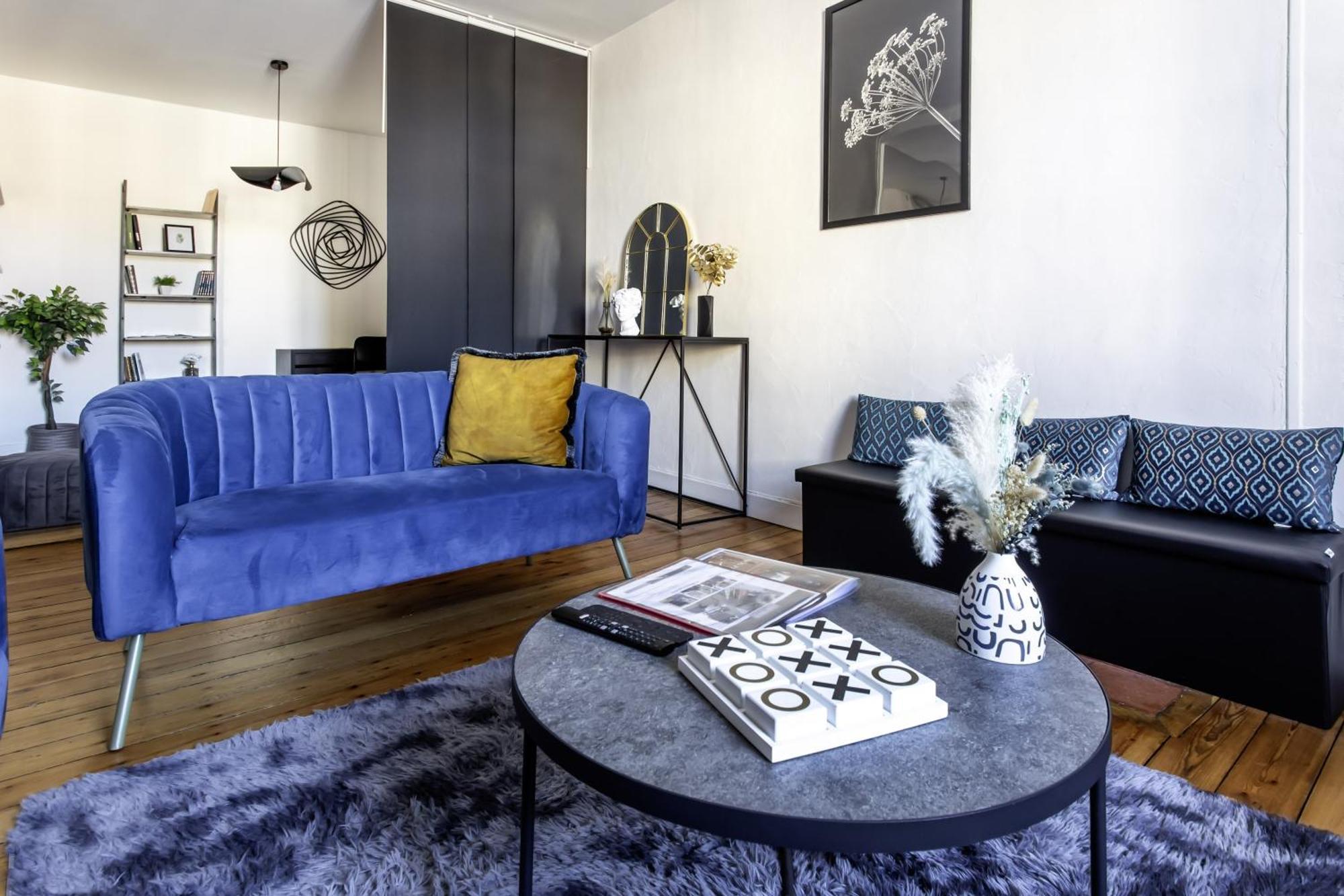 Grand T3 Rue Pietonne Bureau Et Terrasse Appartamento *
